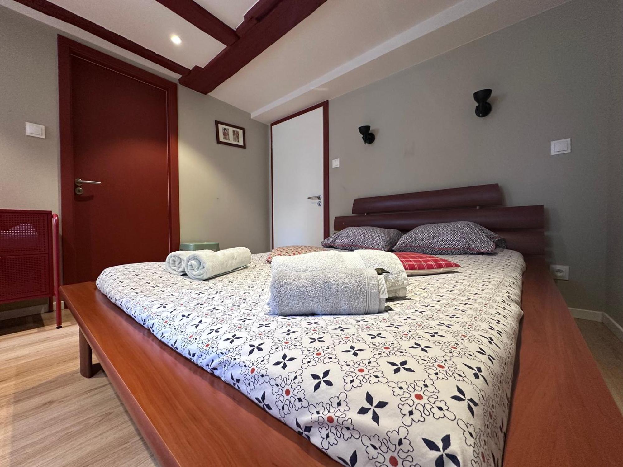 B'M Yerri - Appartement 4 Pers - Vue Cathedrale 科尔马 外观 照片